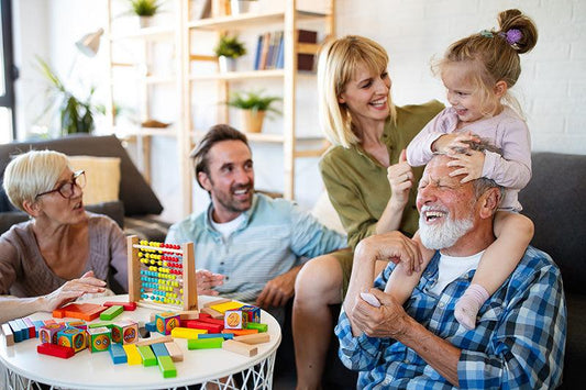 Building Stronger Family Bonds by Cutting Screen Time - Unscreen Yourself!